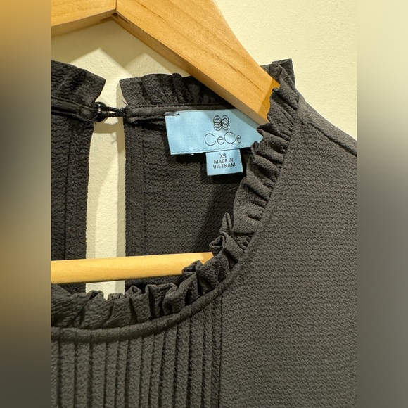 Cece Black Blouse - Size XS - Picture 2 of 5